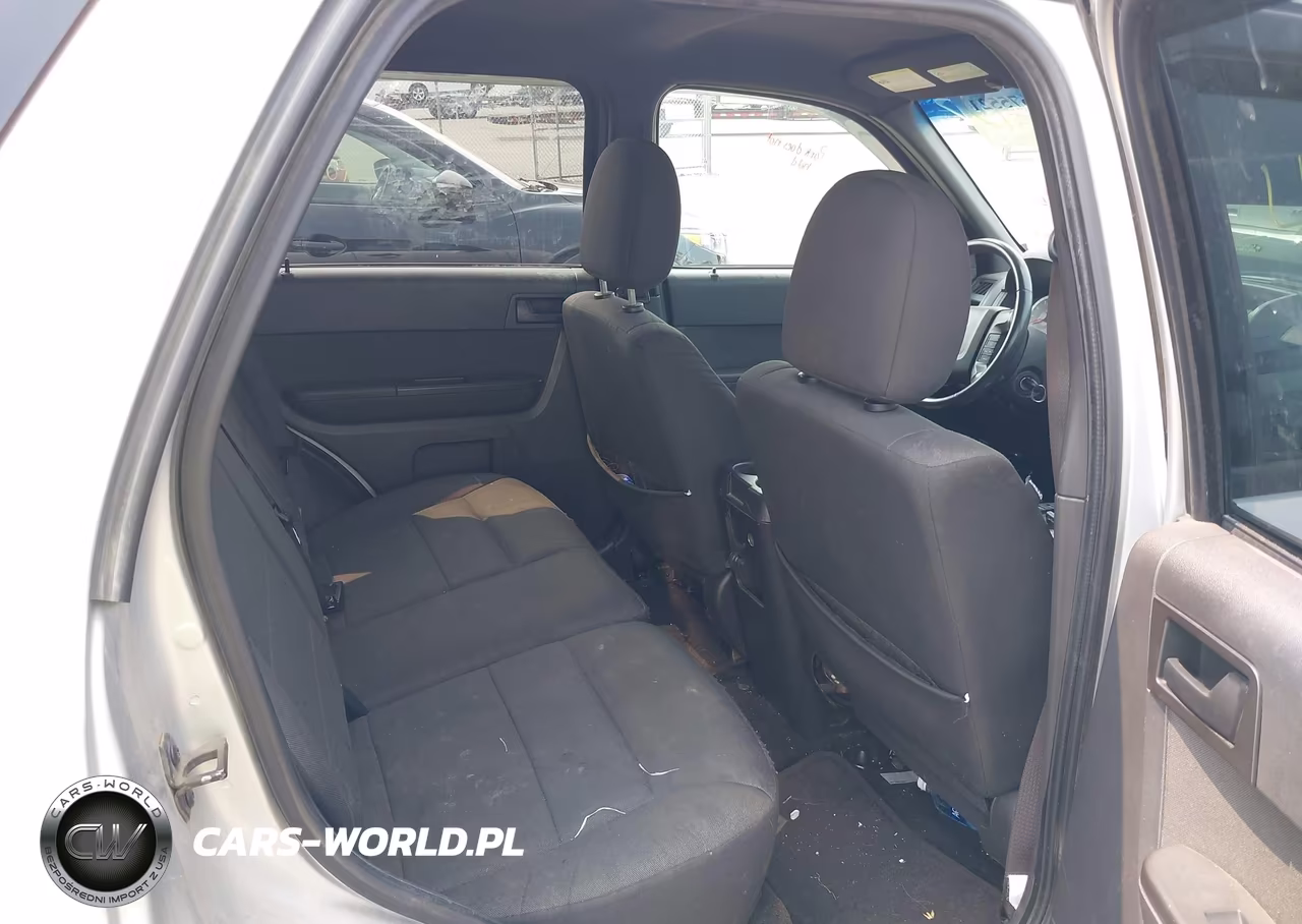 2012 Ford Escape Xlt VIN:1FMCU9D71CKB92420 - 8