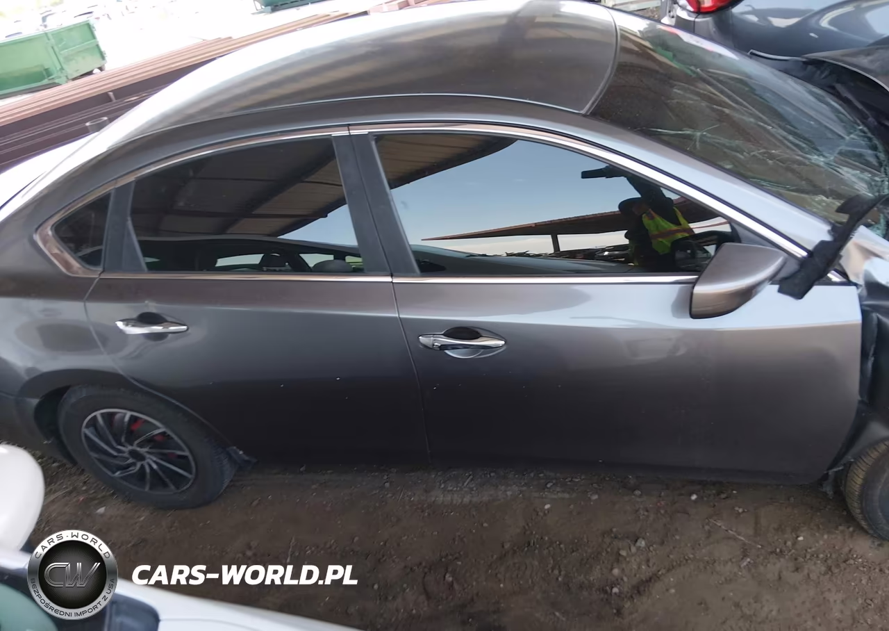 2014 Nissan Altima 2.5 S VIN:1N4AL3AP2EN356703 - 12