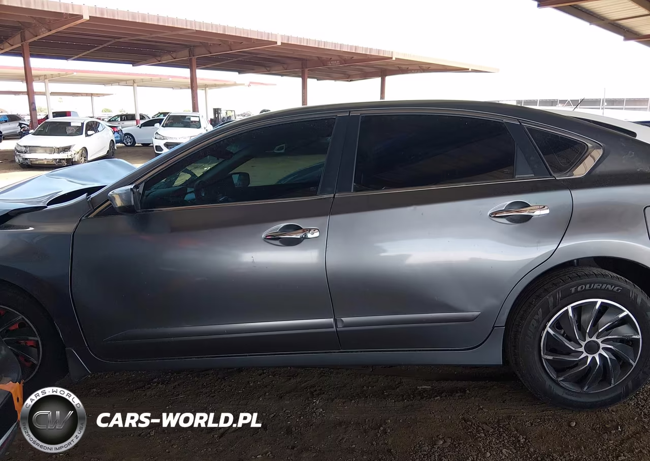 2014 Nissan Altima 2.5 S VIN:1N4AL3AP2EN356703 - 13
