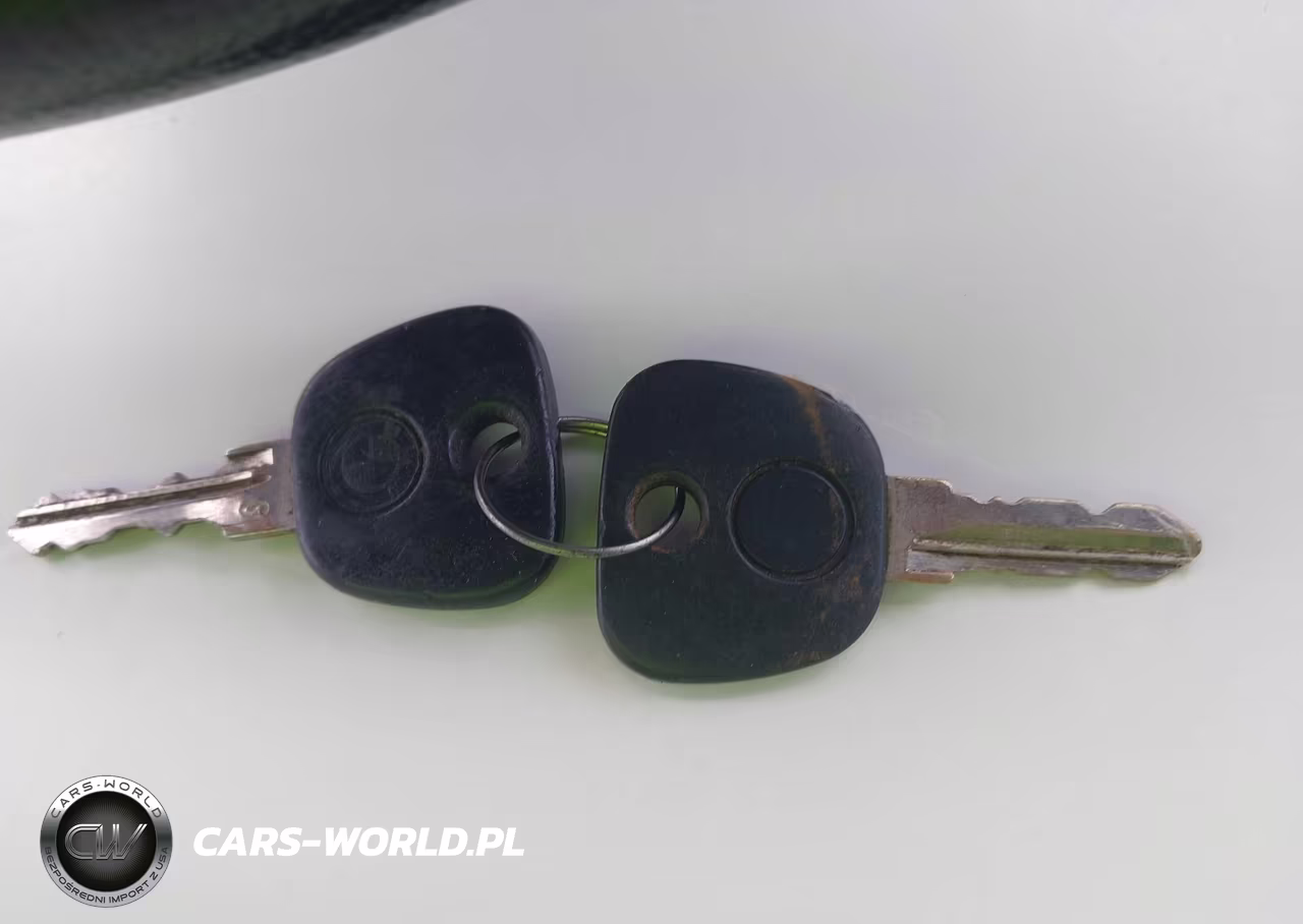 1991 BMW 325 I VIN:WBAAD131XMED14587 - 11