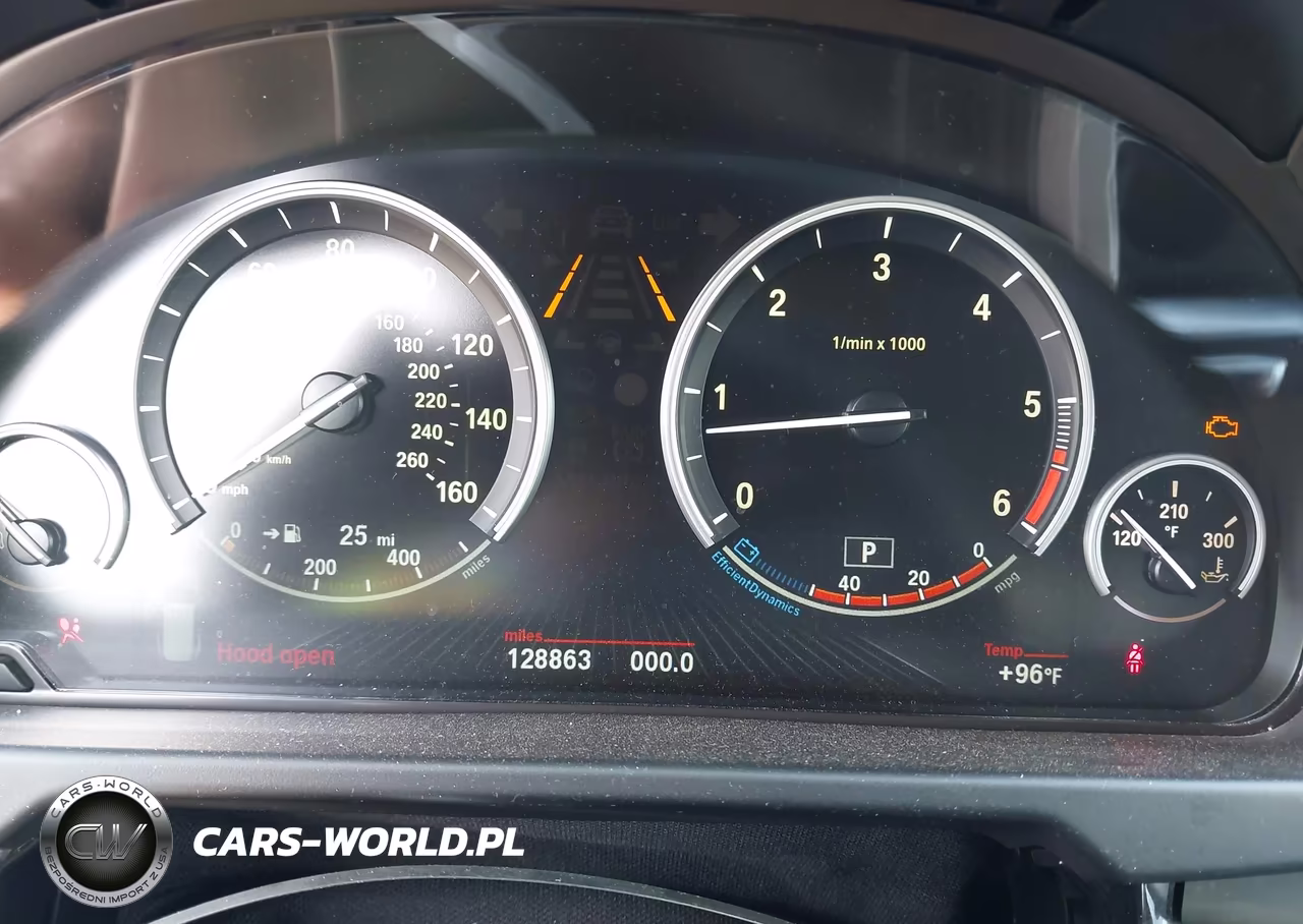 2015 BMW X5 xDrive35D VIN:5UXKS4C53F0N06608 - 7