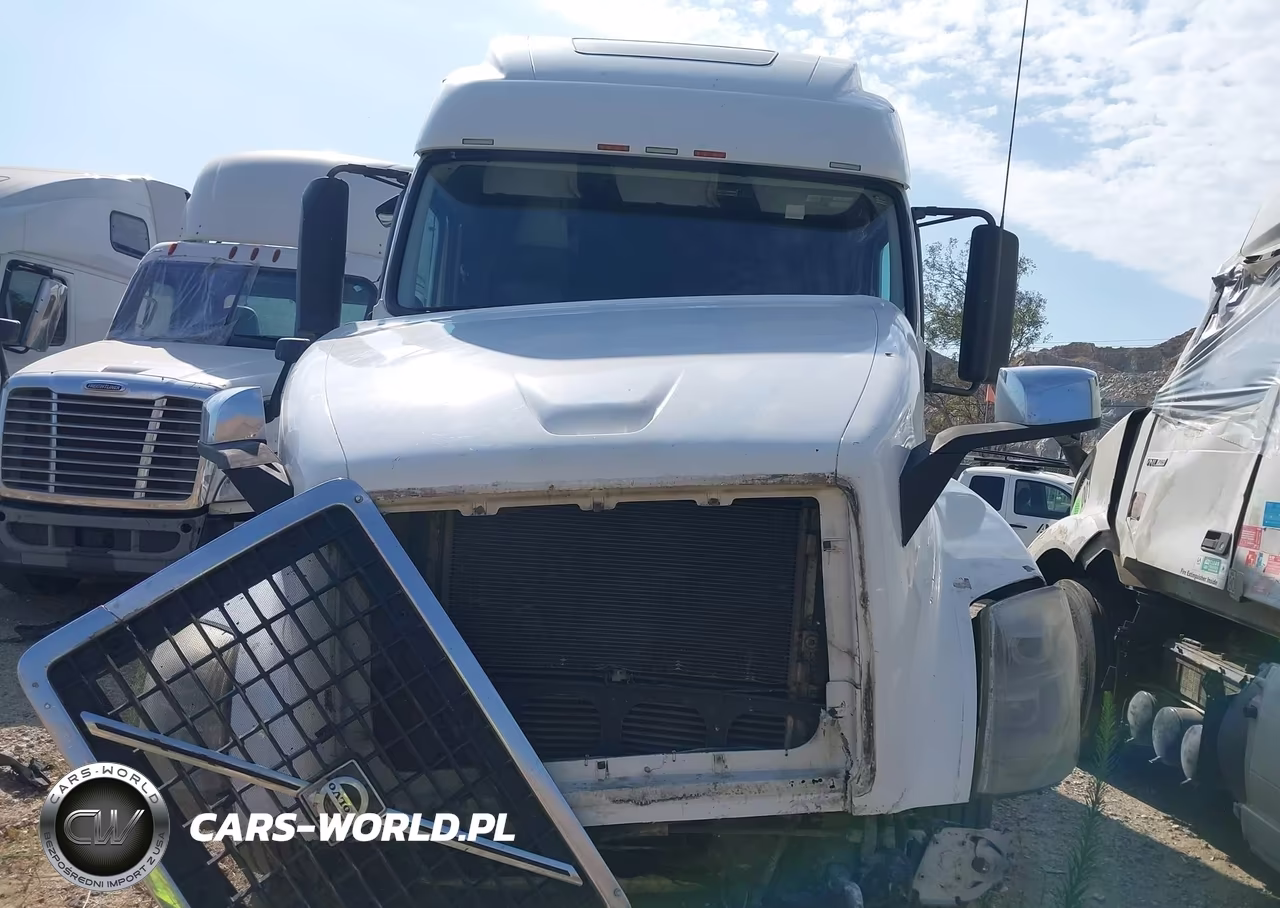2015 Volvo Vn Vnl VIN:4V4NC9TH4FN931894 - 13