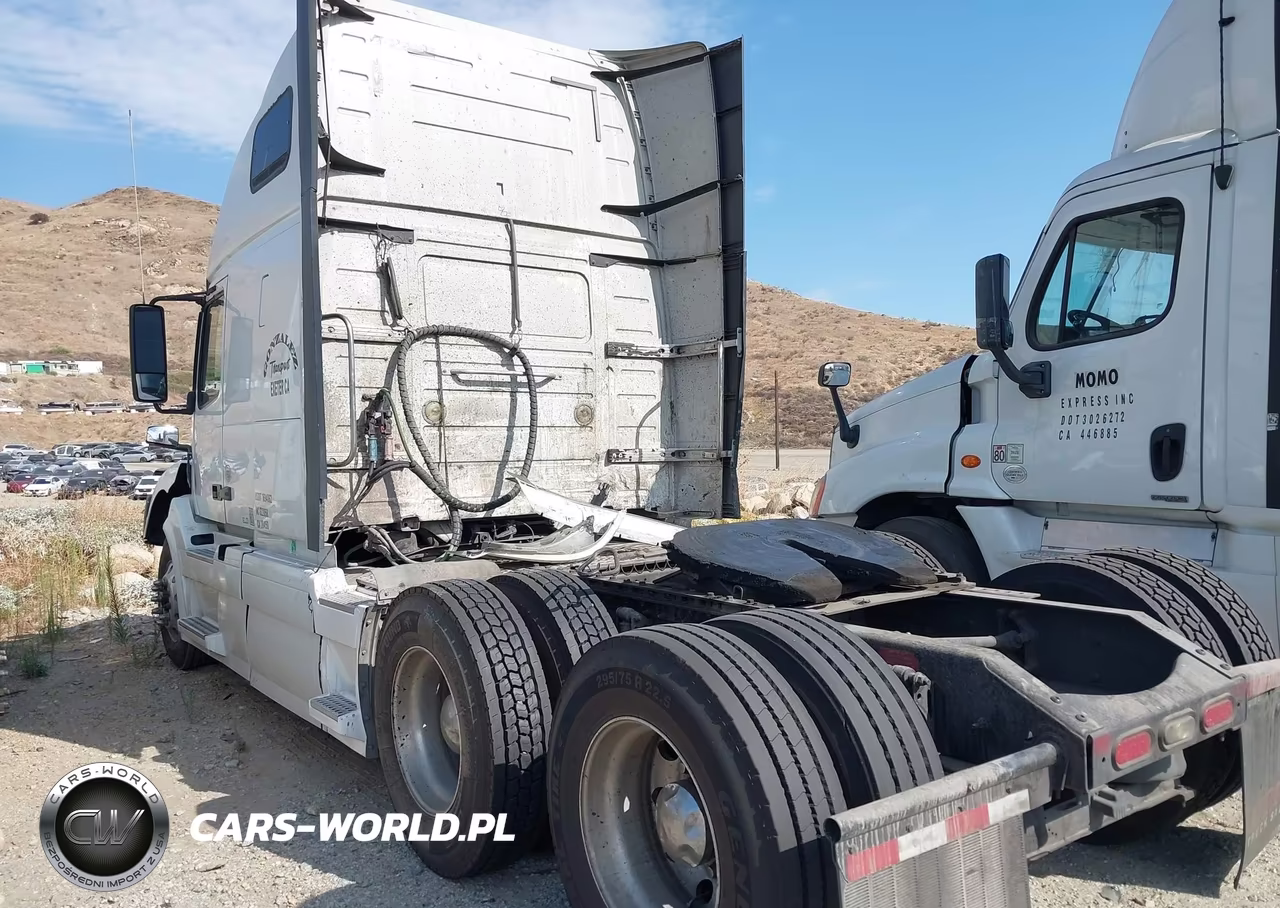 2015 Volvo Vn Vnl VIN:4V4NC9TH4FN931894 - 3