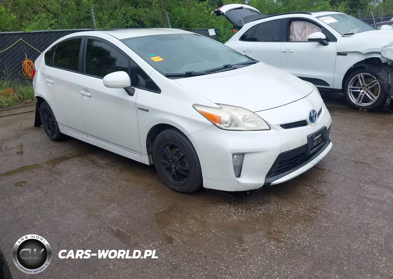 2015 Toyota Prius Three