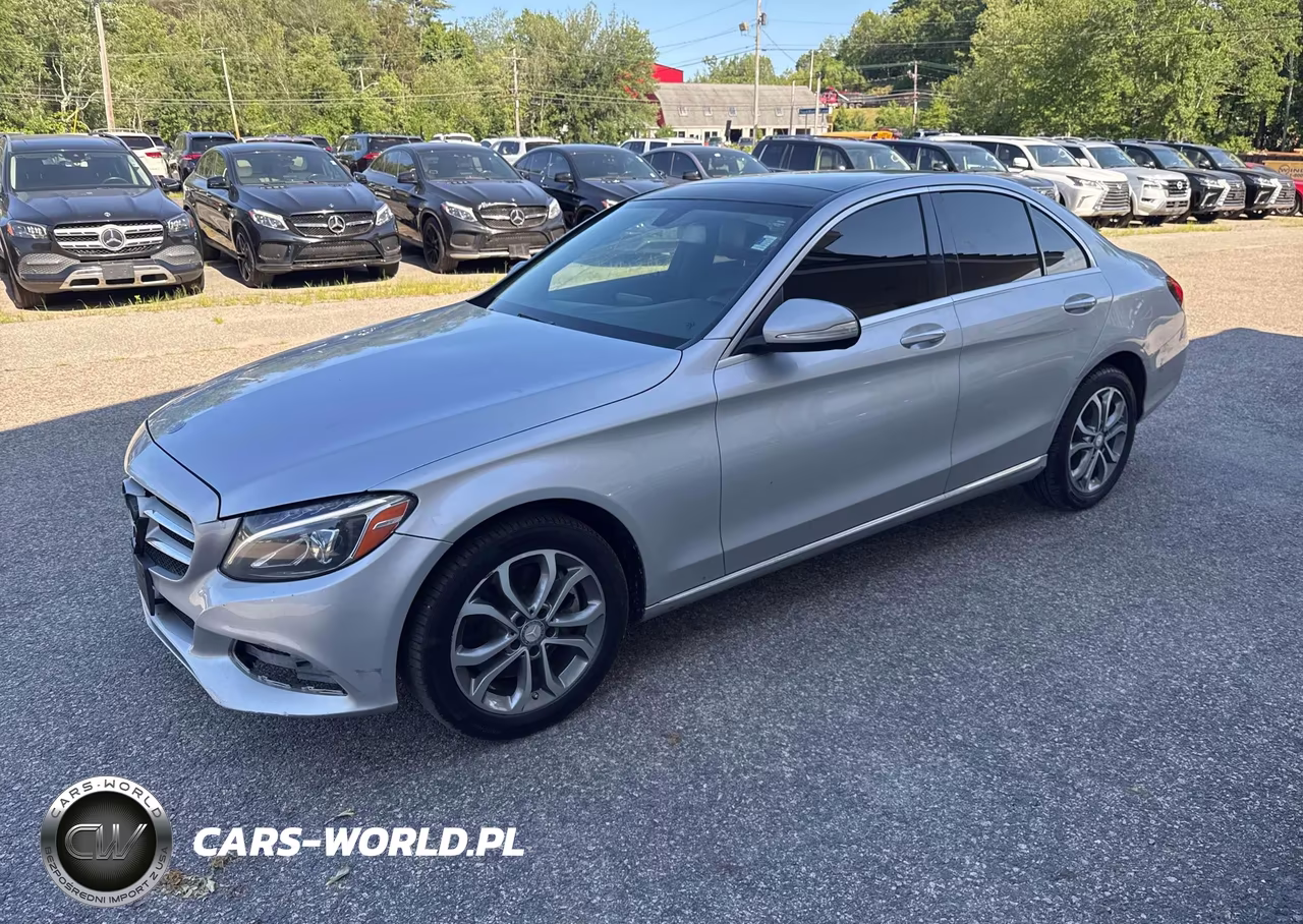 2015 Mercedes-Benz C 300 4Matic VIN:55SWF4KBXFU034762 - 2