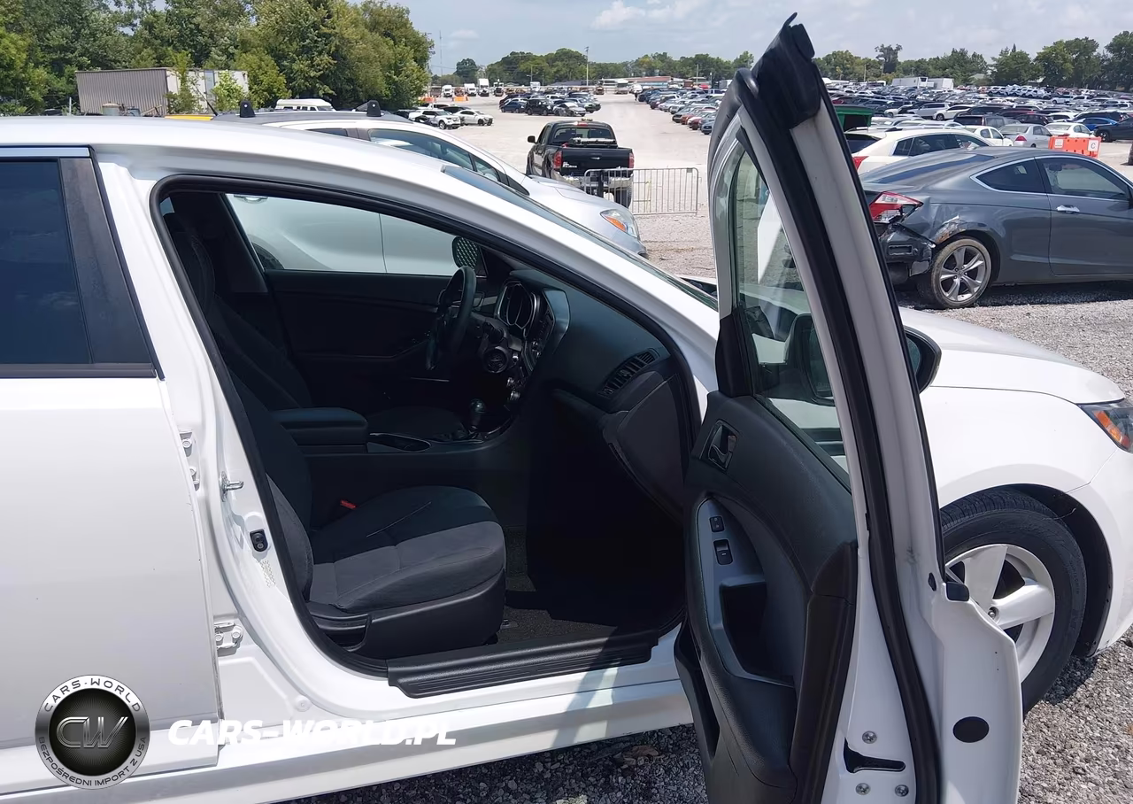 2015 Kia Optima Lx VIN:KNAGM4A75F5590632 - 5