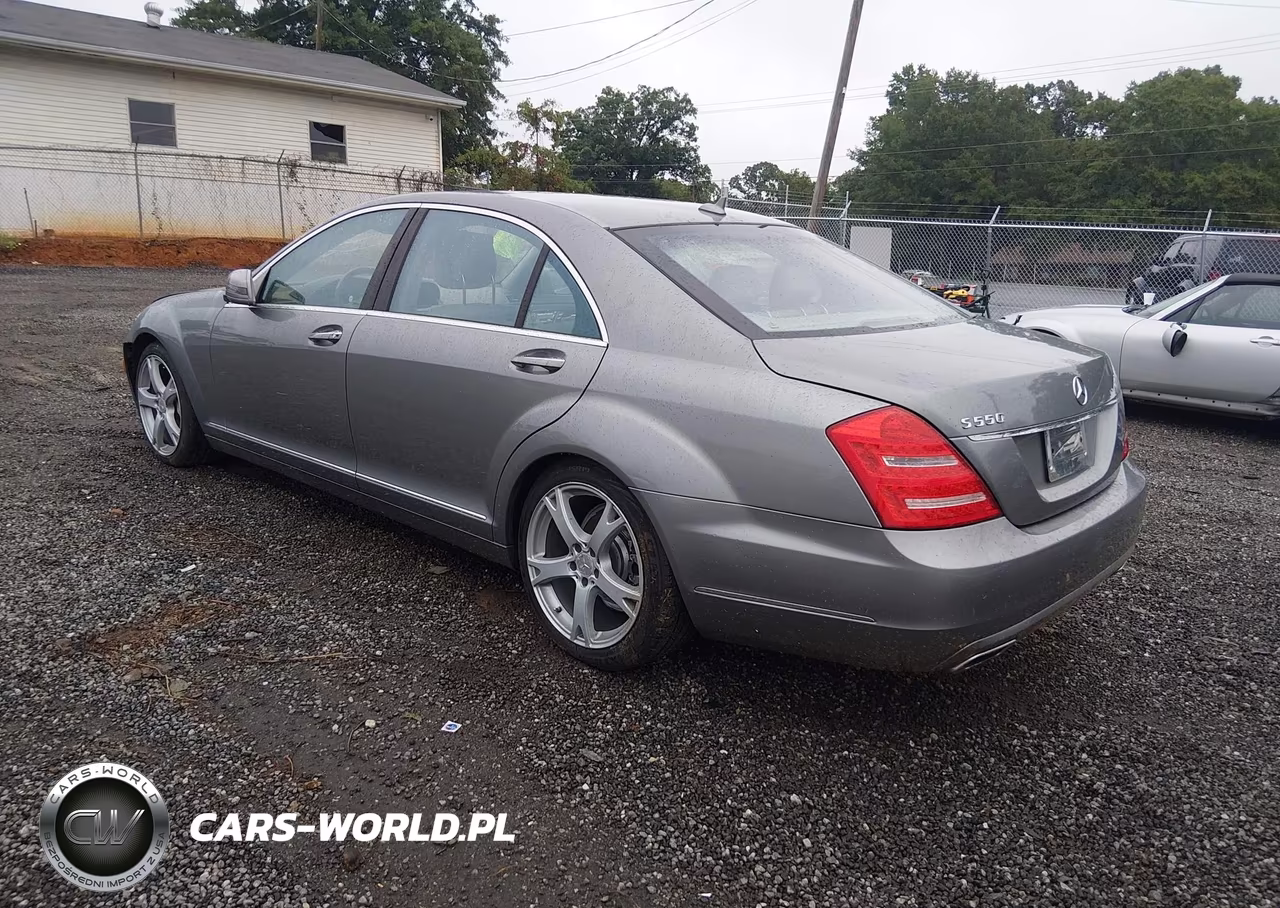 2011 Mercedes-Benz S 550 VIN:WDDNG7BB6BA369151 - 3