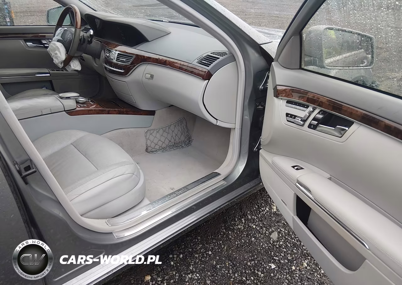 2011 Mercedes-Benz S 550 VIN:WDDNG7BB6BA369151 - 5