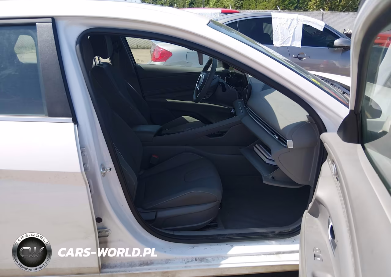 2024 Hyundai Elantra Sel VIN:KMHLS4DG2RU824931 - 5