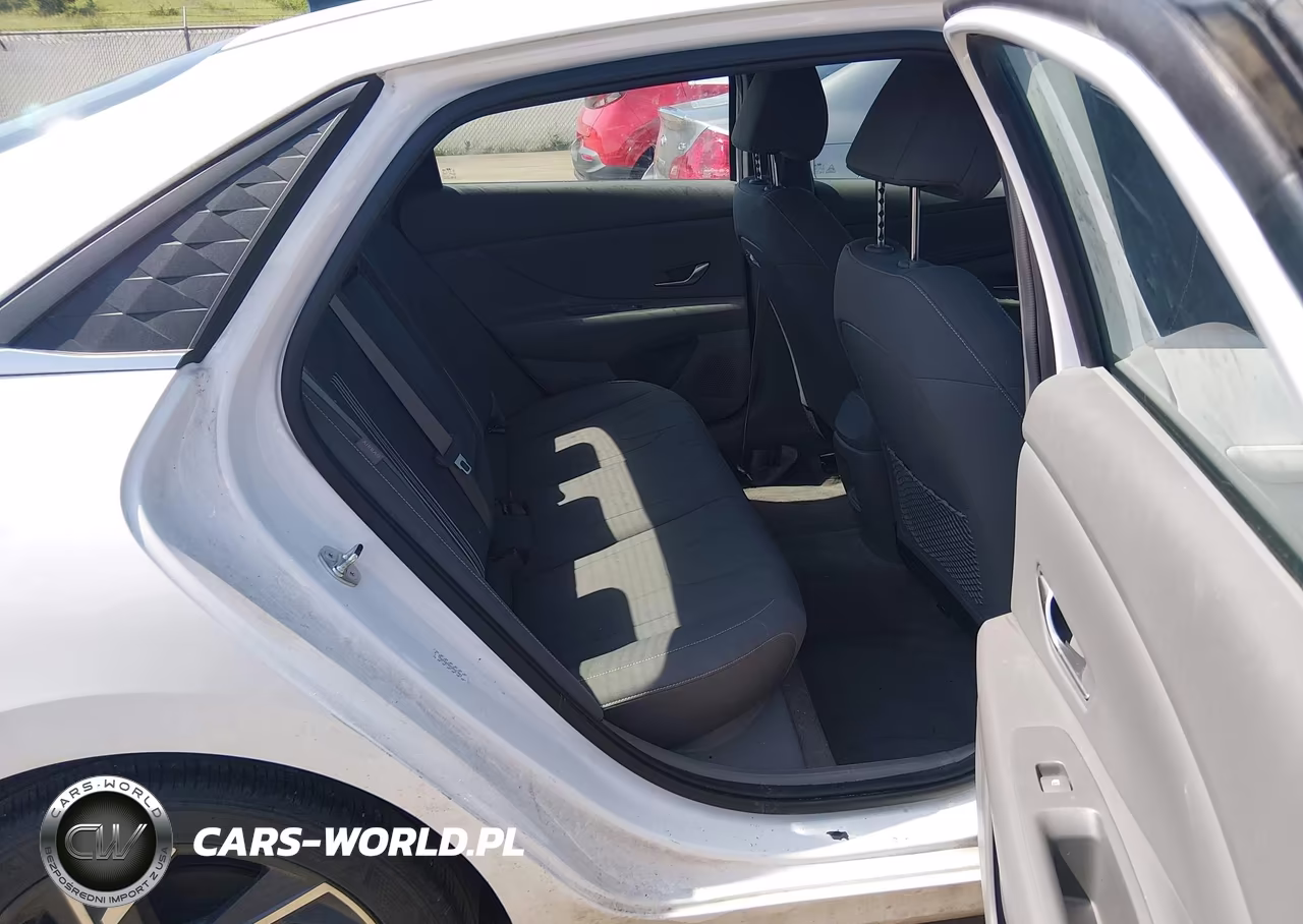 2024 Hyundai Elantra Sel VIN:KMHLS4DG2RU824931 - 8