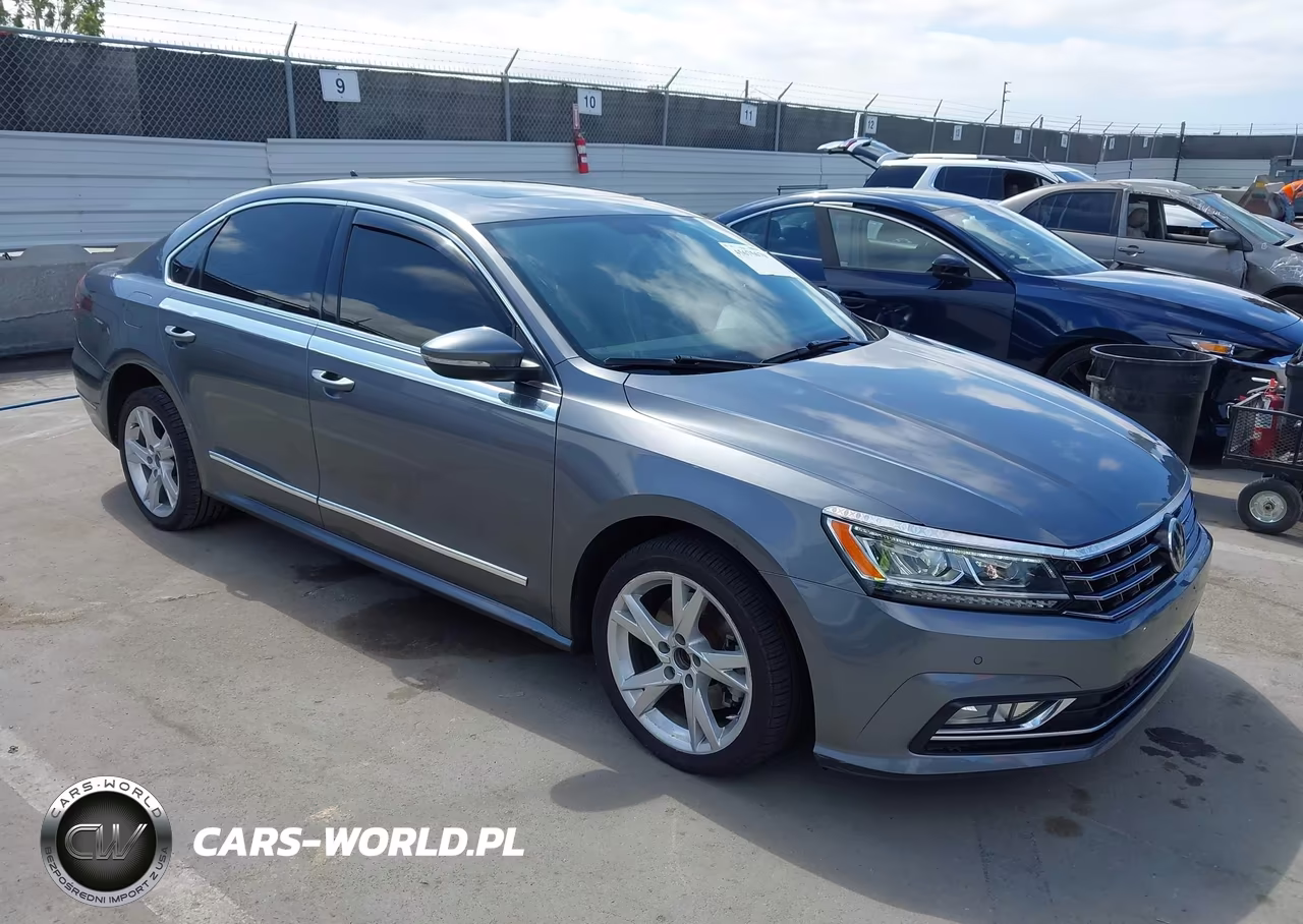 2018 Volkswagen Passat 2.0T Se VIN:1VWBA7A32JC033005 - 1
