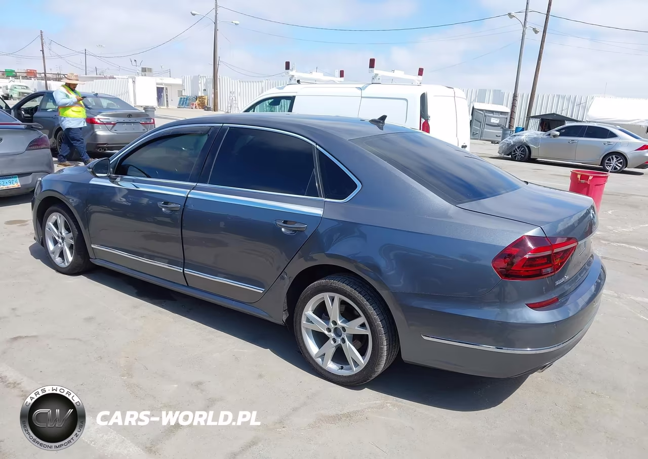 2018 Volkswagen Passat 2.0T Se VIN:1VWBA7A32JC033005 - 3