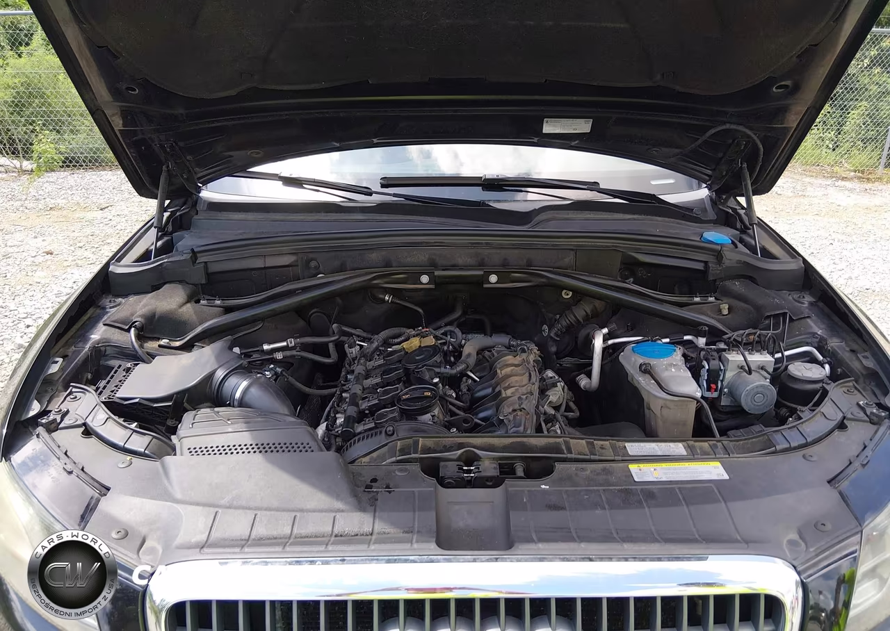 2012 Audi Q5 2.0T Premium VIN:WA1LFBFP0CA103875 - 10