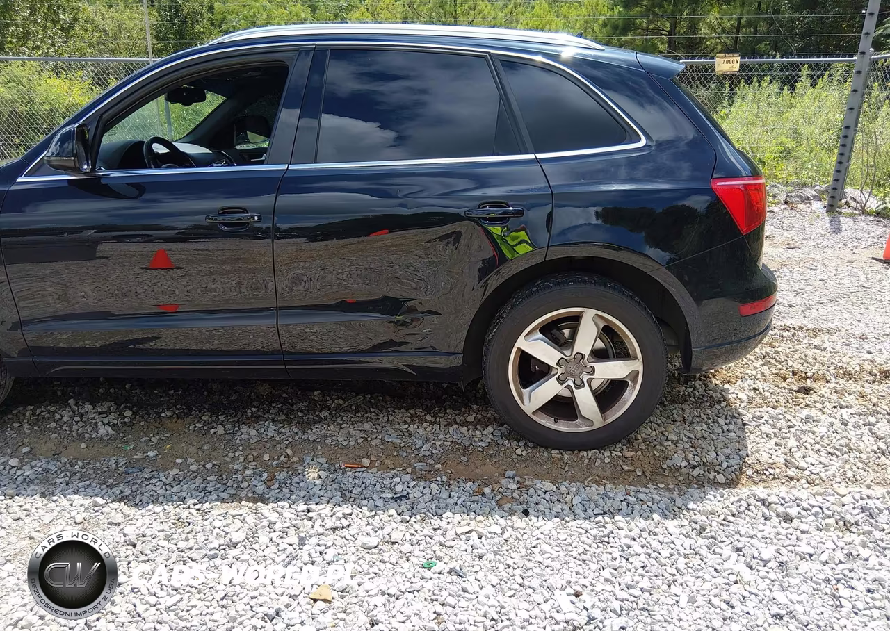 2012 Audi Q5 2.0T Premium VIN:WA1LFBFP0CA103875 - 6