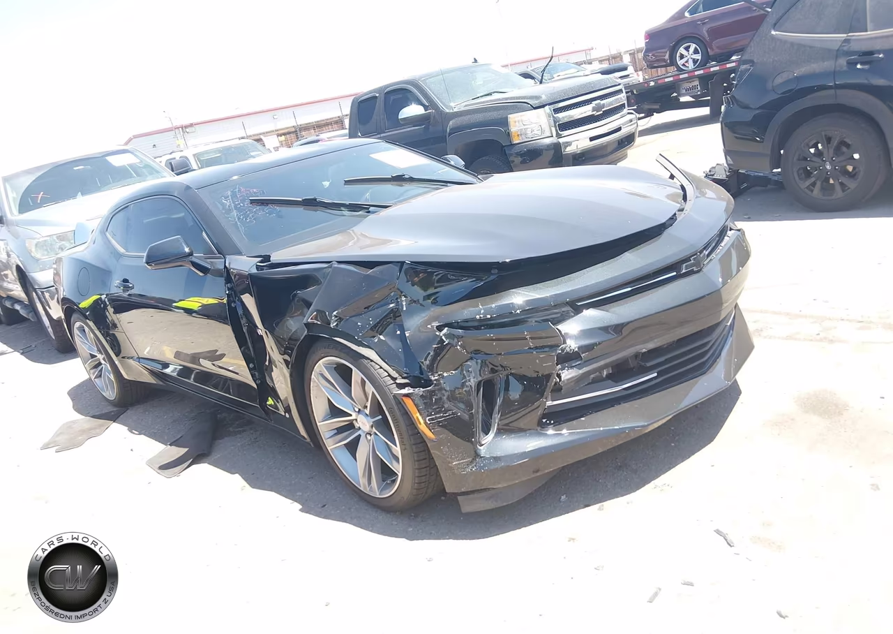 2017 Chevrolet Camaro 1Lt