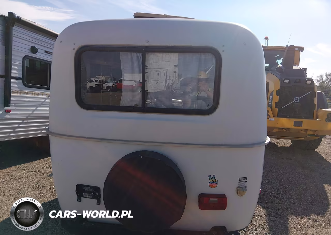 2013 Scamp 13 Foot Trailer VIN:1S7R13108D1122190 - 15