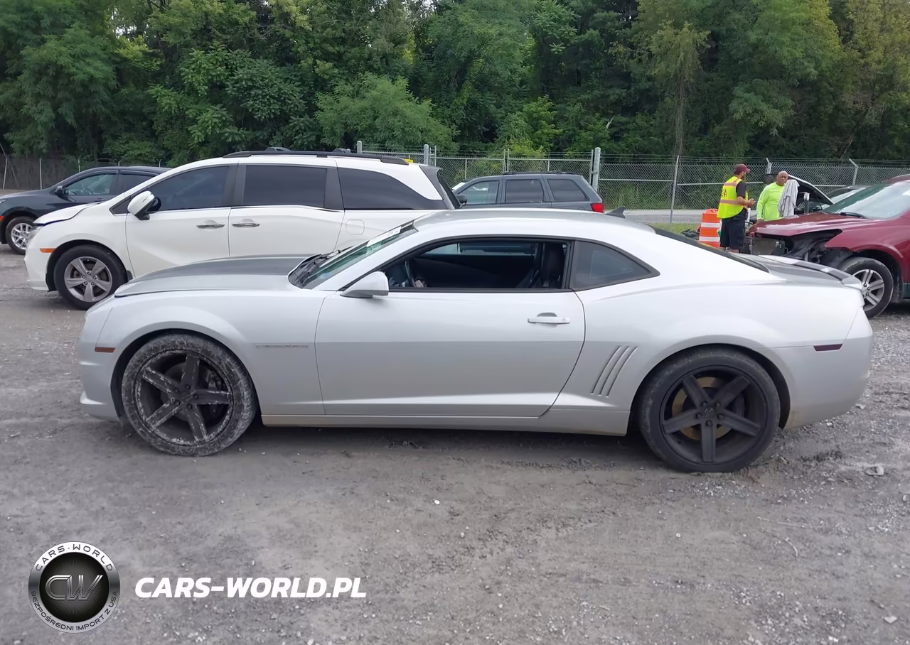 2011 Chevrolet Camaro 2Ss VIN:2G1FK1EJ3B9157065 - 14