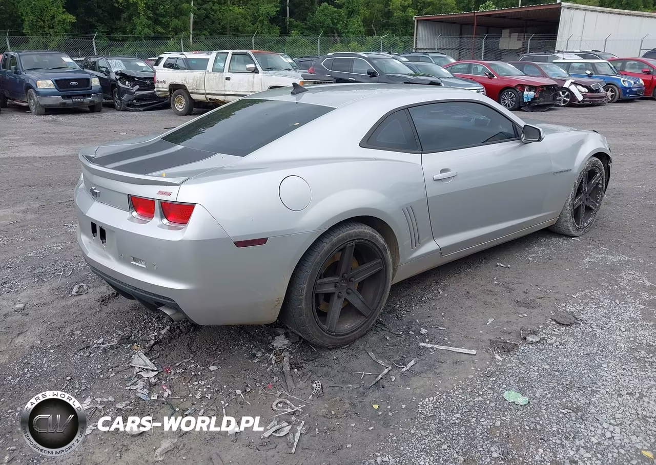 2011 Chevrolet Camaro 2Ss VIN:2G1FK1EJ3B9157065 - 4