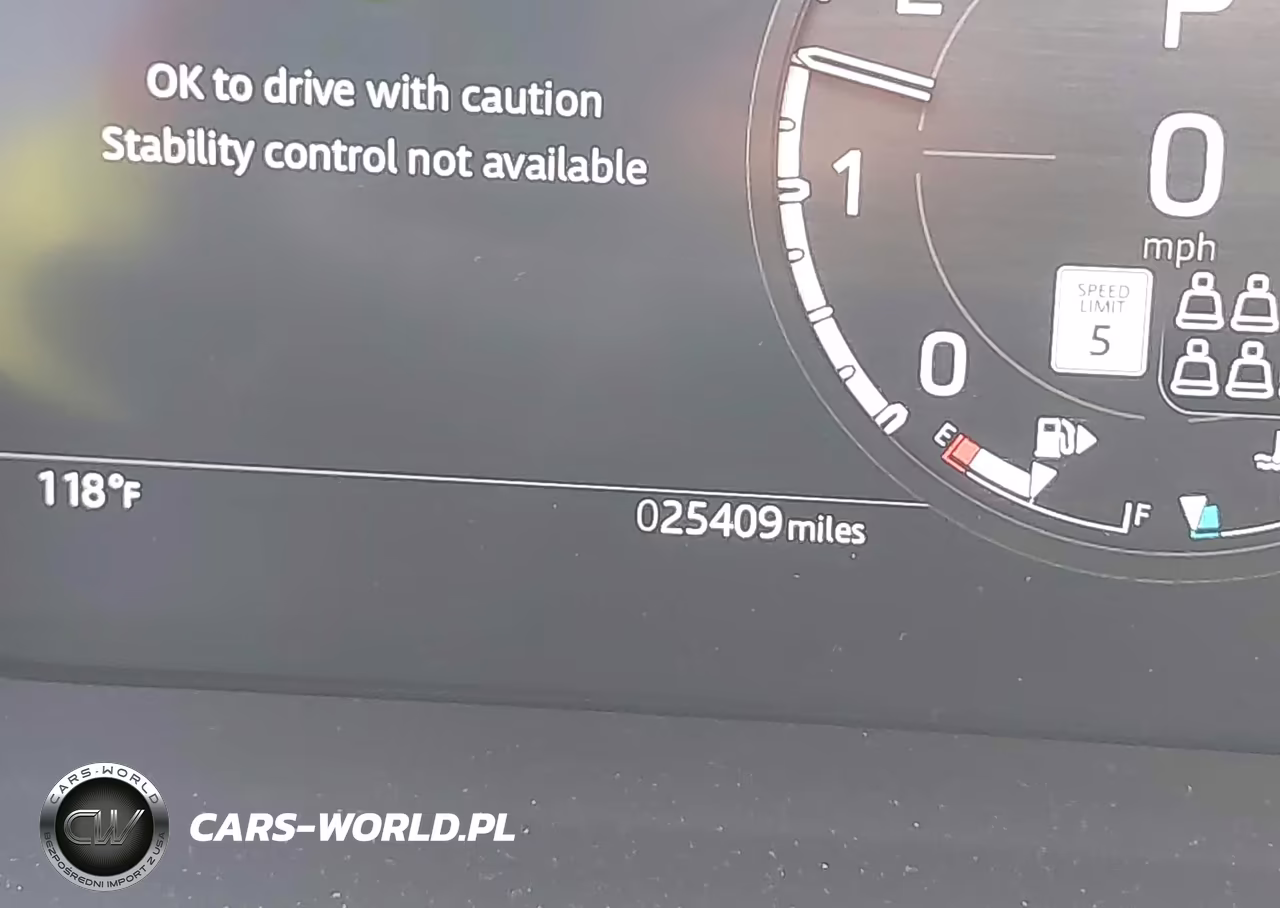 2025 Land Rover Defender 130 P400 X-Dynamic Se VIN:SALE2FEUXS2373142 - 15
