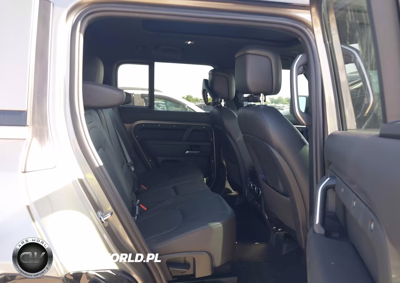 2025 Land Rover Defender 130 P400 X-Dynamic Se VIN:SALE2FEUXS2373142 - 8
