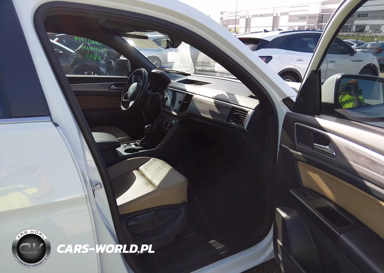 2020 Volkswagen Atlas Cross Sport 3.6L V6 Se W-Technology-3.6L V6 Se W-Technology R-Line VIN:1V25E2CA4LC208729 - 5