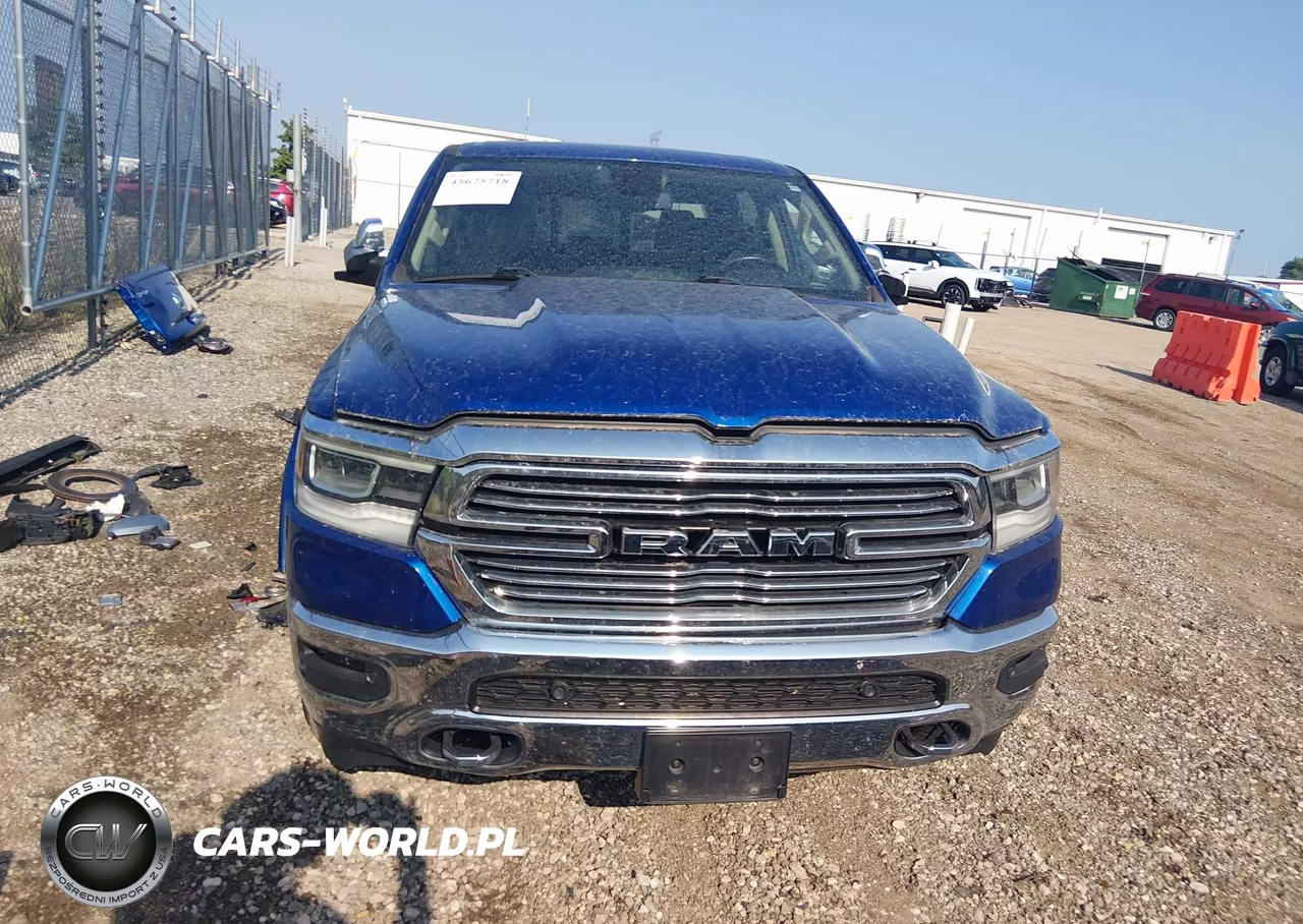 2019 Ram 1500 Laramie 4X4 5'7 Box VIN:1C6SRFJTXKN877537 - 13