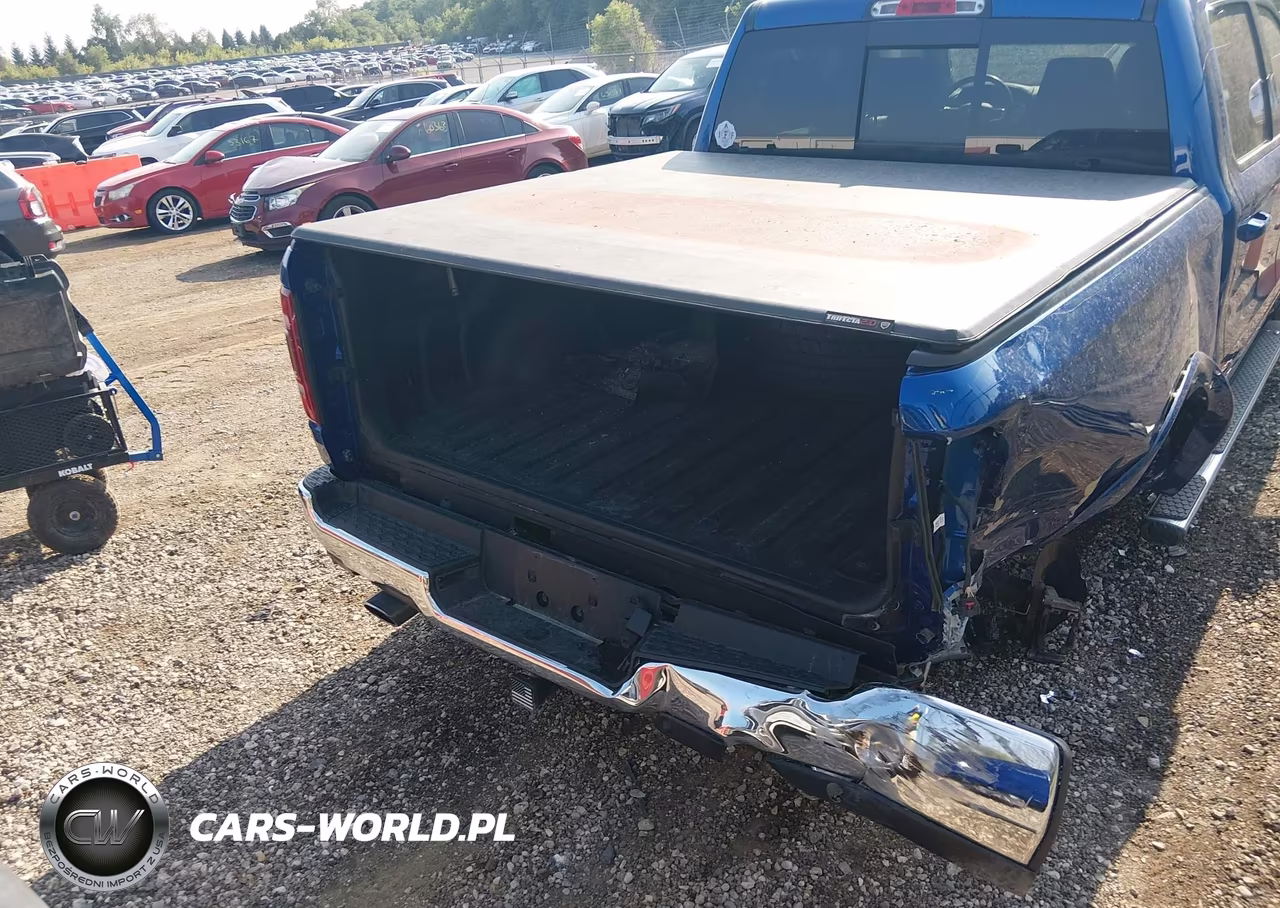 2019 Ram 1500 Laramie 4X4 5'7 Box VIN:1C6SRFJTXKN877537 - 18