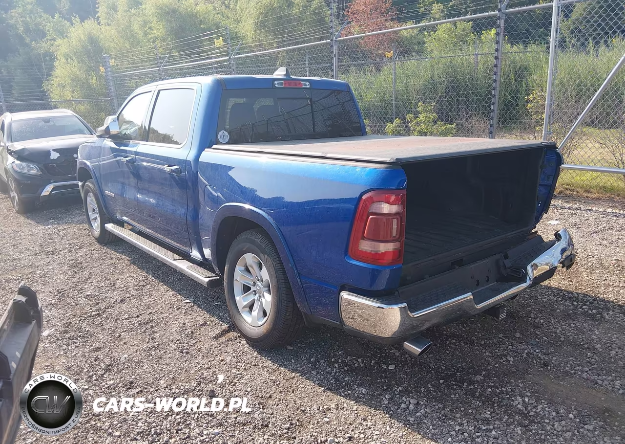2019 Ram 1500 Laramie 4X4 5'7 Box VIN:1C6SRFJTXKN877537 - 3