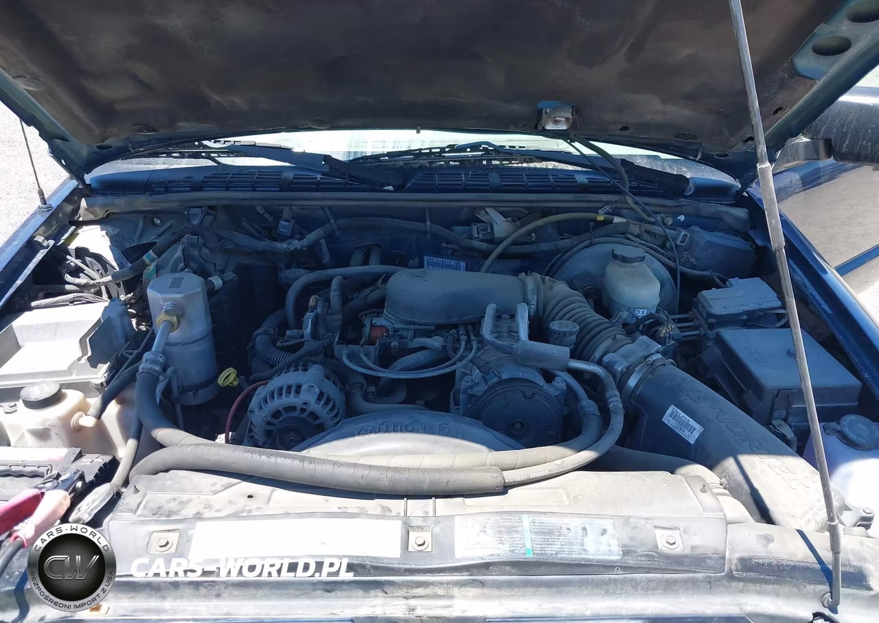 2002 Chevrolet Blazer Ls VIN:1GNCS18WX2K117217 - 10