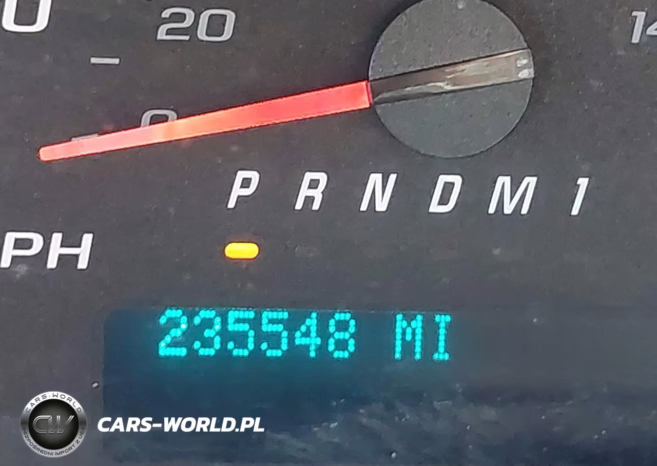 2017 Chevrolet Express 2500 Work Van VIN:1GCWGAFF8H1128631 - 15