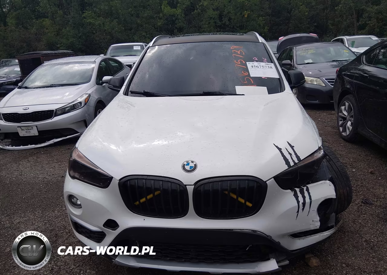 2017 BMW X1 xDrive28I VIN:WBXHT3C37H5F68512 - 13