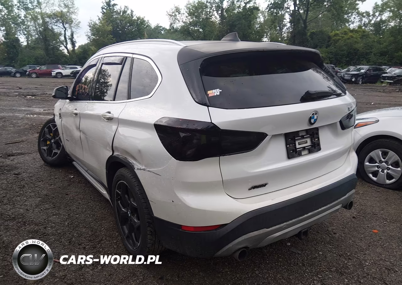 2017 BMW X1 xDrive28I VIN:WBXHT3C37H5F68512 - 3