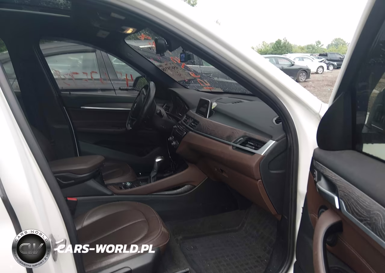 2017 BMW X1 xDrive28I VIN:WBXHT3C37H5F68512 - 5