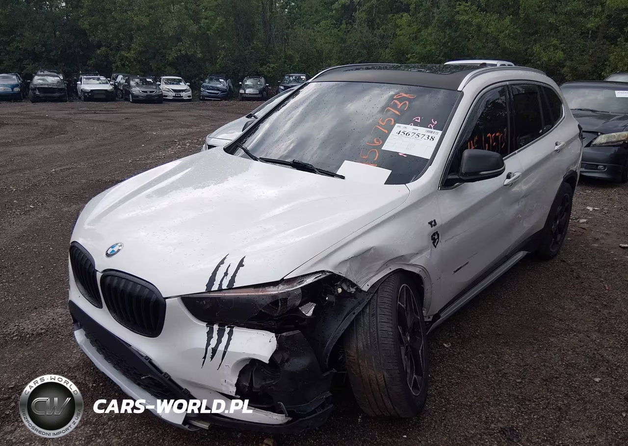 2017 BMW X1 xDrive28I VIN:WBXHT3C37H5F68512 - 6