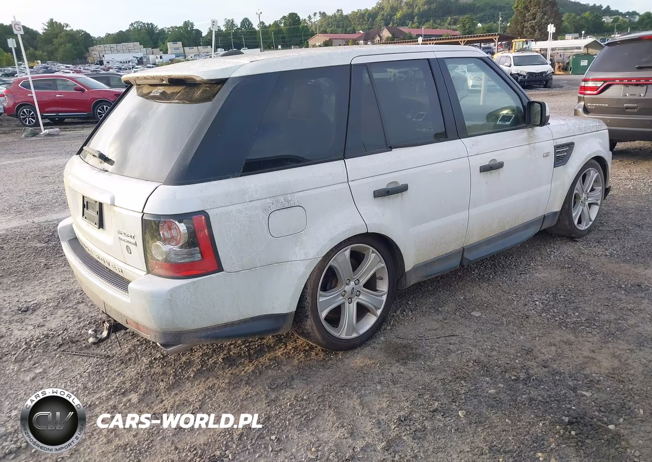 2011 Land Rover Range Rover Sport Supercharged VIN:SALSH2E44BA263946 - 4