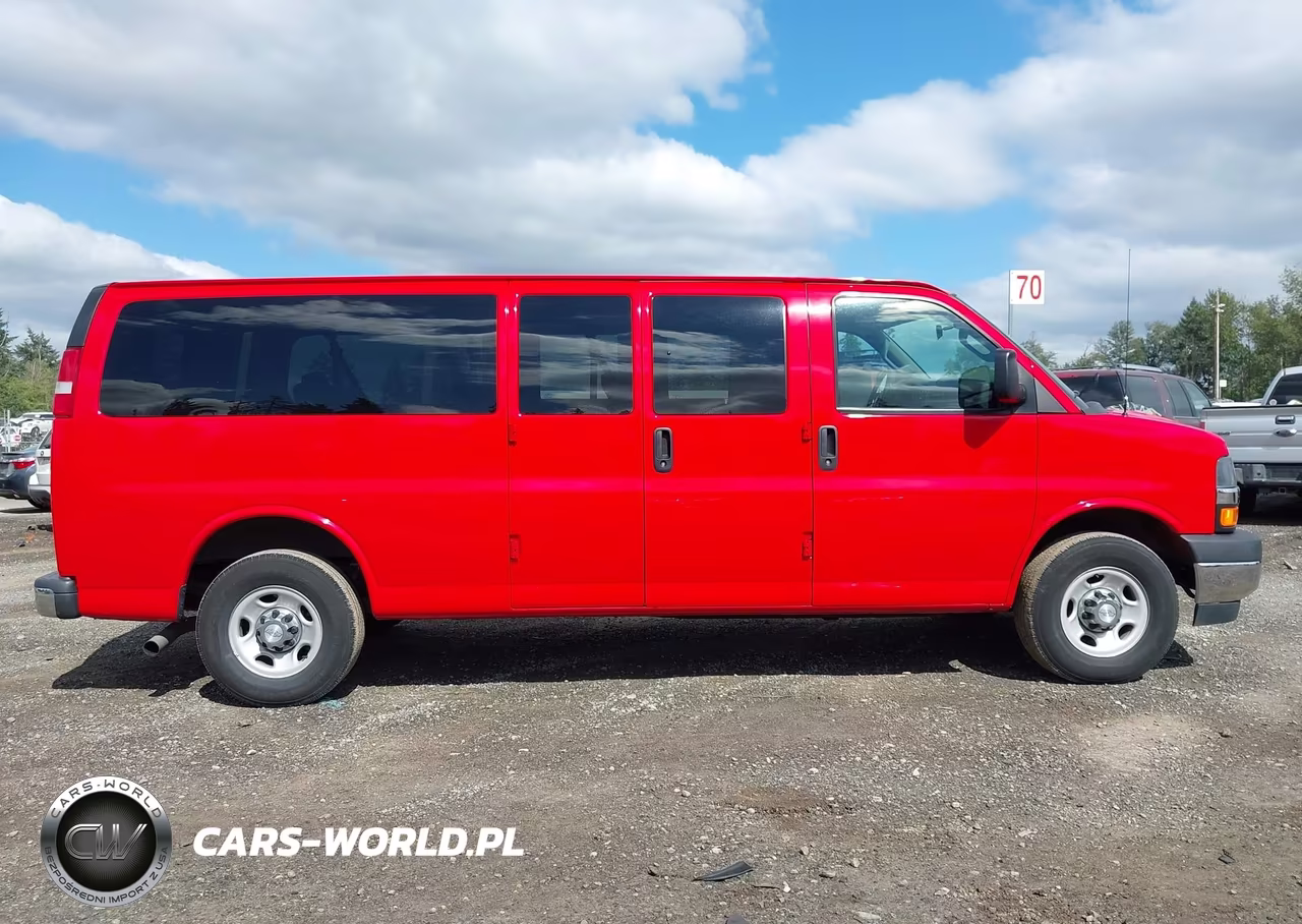 2017 Chevrolet Express 3500 Lt VIN:1GAZGPFG2H1109607 - 13