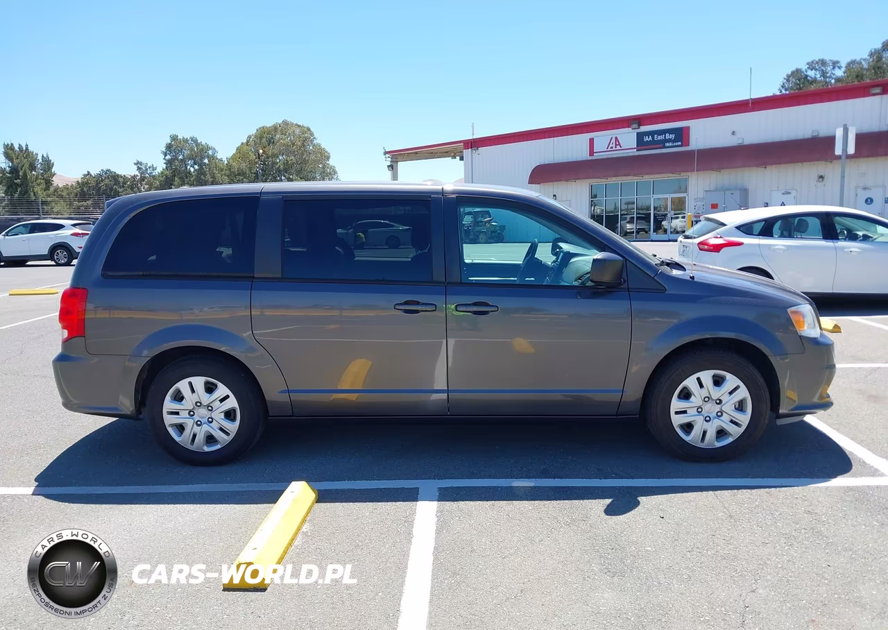 2018 Dodge Grand Caravan Se VIN:2C4RDGBG2JR254766 - 14