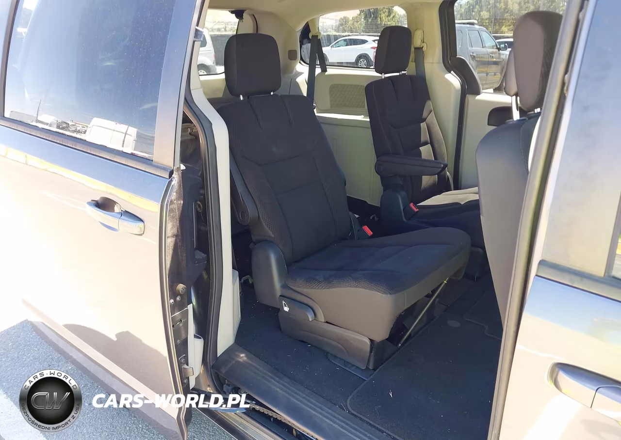 2018 Dodge Grand Caravan Se VIN:2C4RDGBG2JR254766 - 8