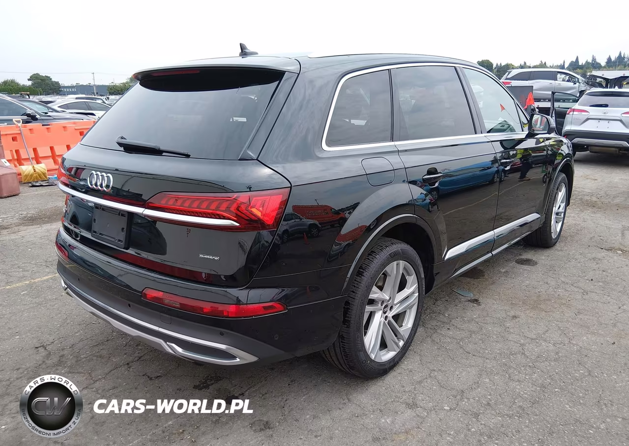 2021 Audi Q7 Premium Plus 55 Tfsi Quattro Tiptronic VIN:WA1LXAF72MD013330 - 4