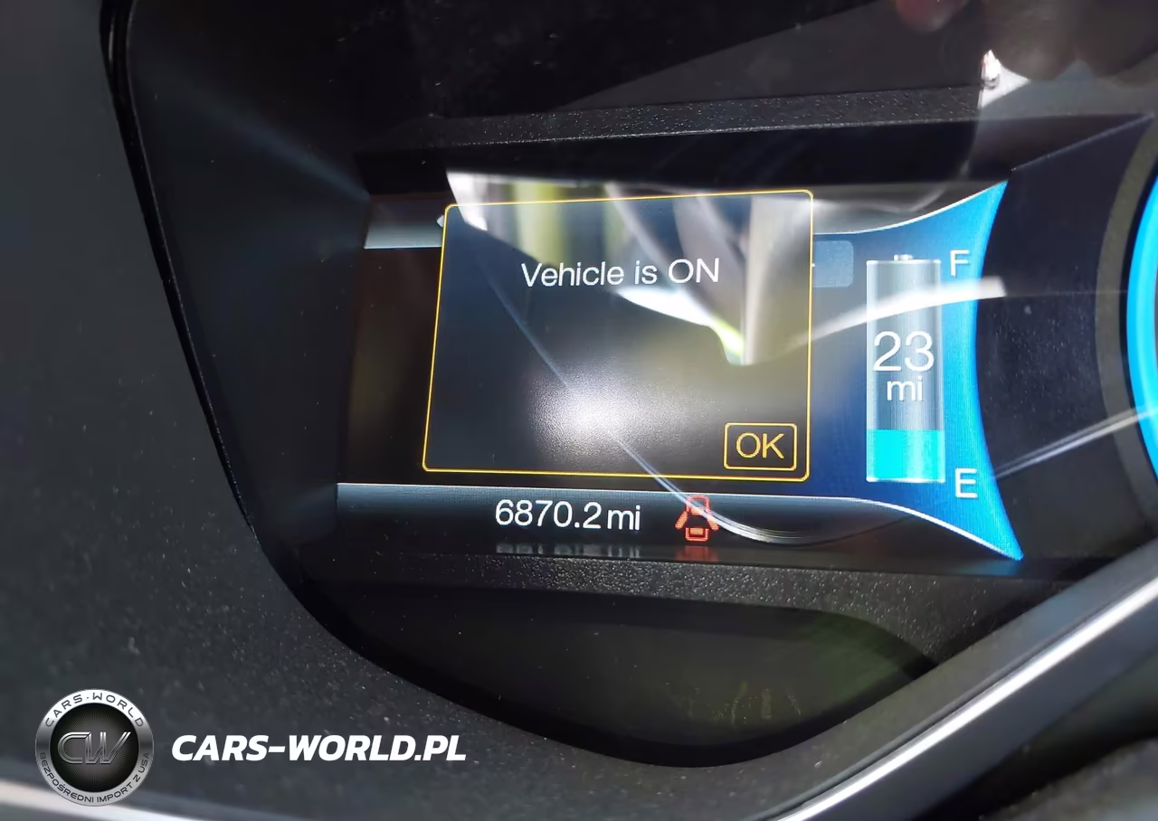 2018 Ford Focus Electric VIN:1FADP3R45JL296126 - 16
