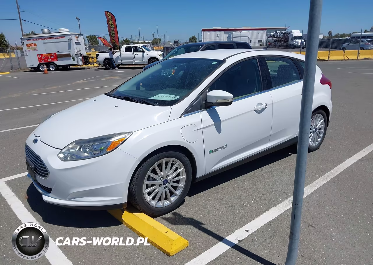 2018 Ford Focus Electric VIN:1FADP3R45JL296126 - 2