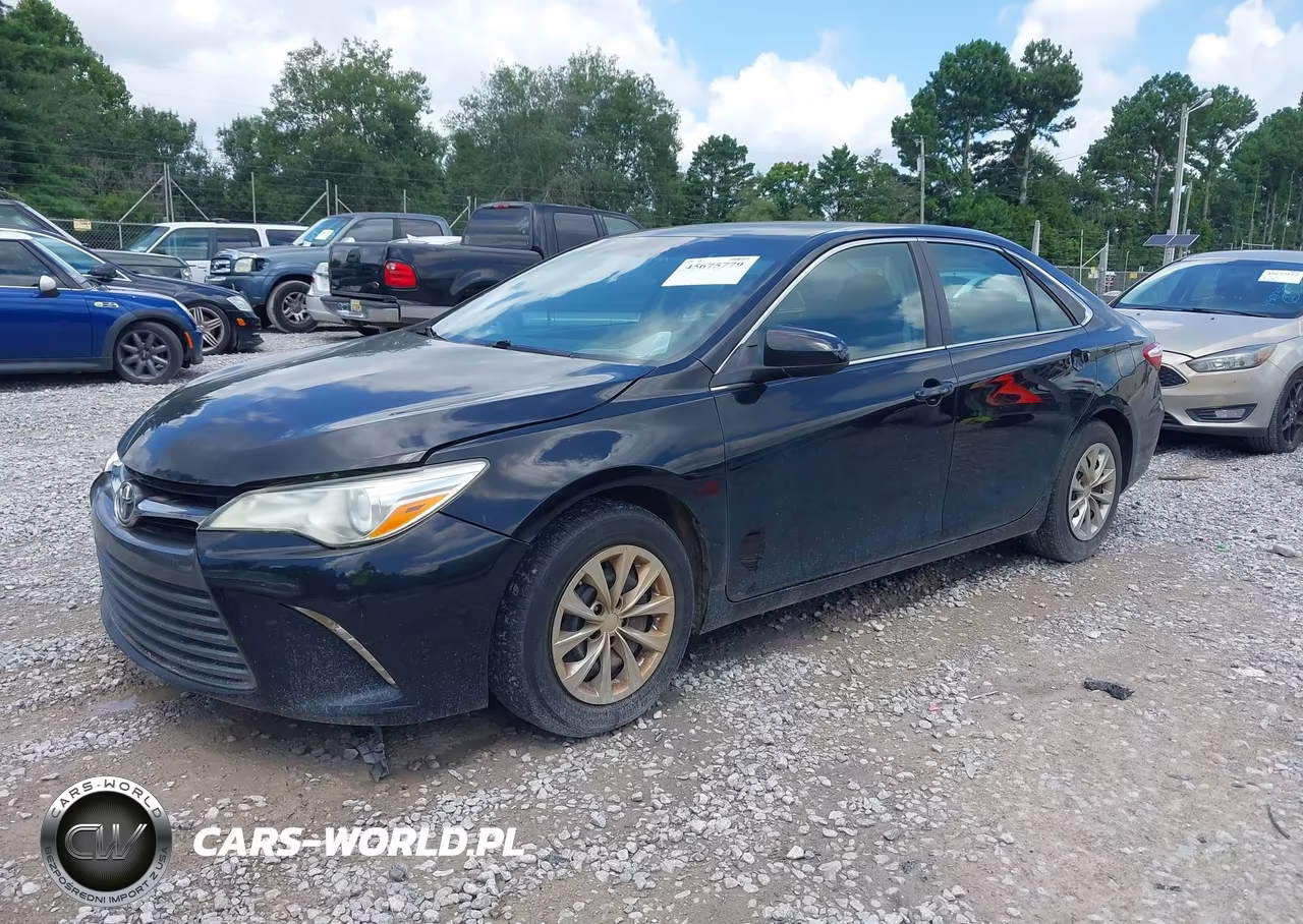 2016 Toyota Camry Le VIN:4T4BF1FKXGR573997 - 2