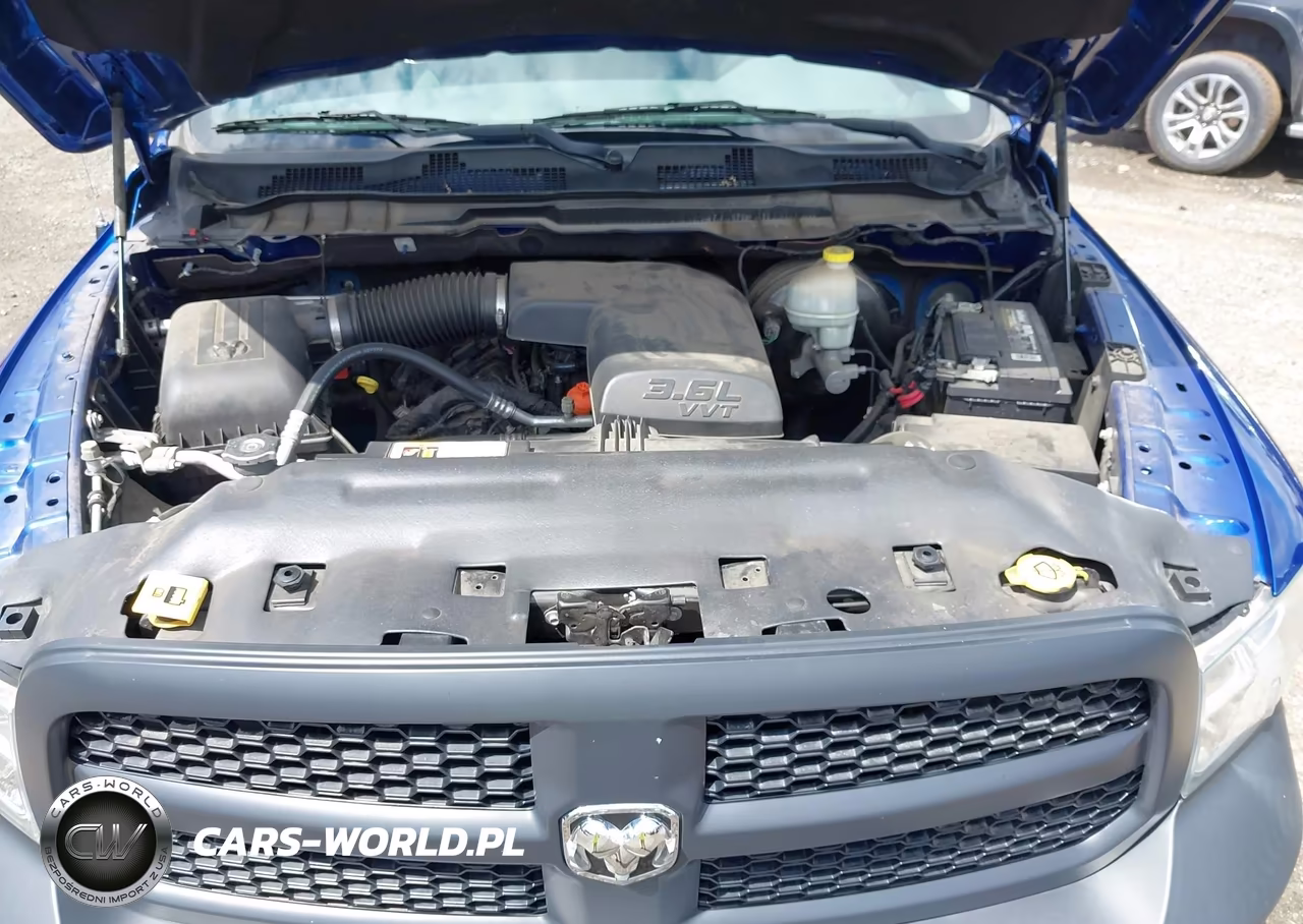 2016 Ram 1500 Tradesman VIN:1C6RR7FG6GS396161 - 10