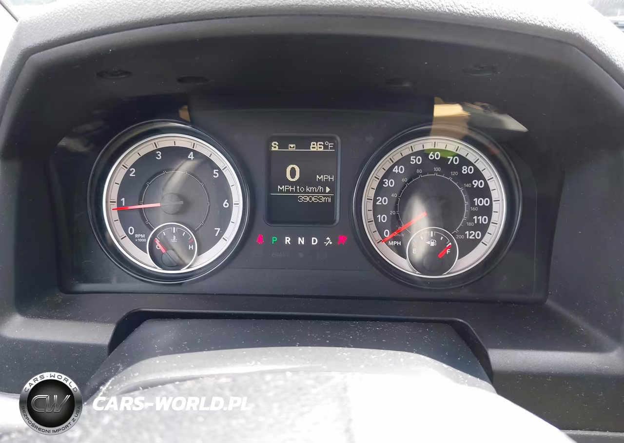 2016 Ram 1500 Tradesman VIN:1C6RR7FG6GS396161 - 7