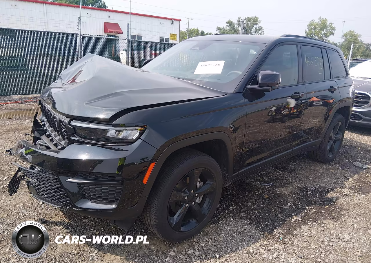 2025 Jeep Grand Cherokee Altitude X 4X4 VIN:1C4RJHAGXSC366841 - 2