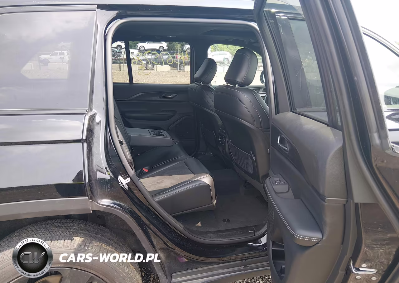 2025 Jeep Grand Cherokee Altitude X 4X4 VIN:1C4RJHAGXSC366841 - 8