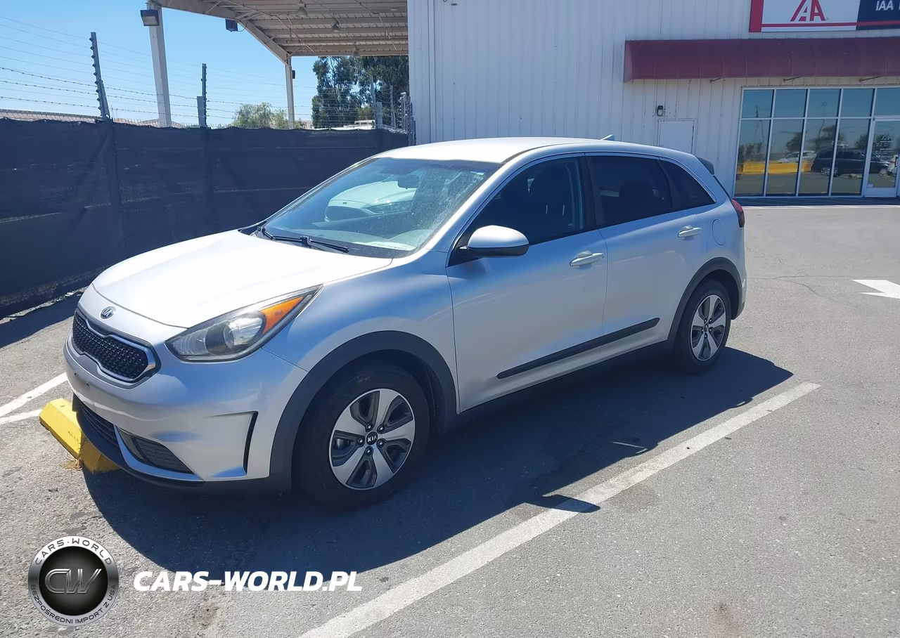 2018 Kia Niro Fe VIN:KNDCB3LC5J5132674 - 2