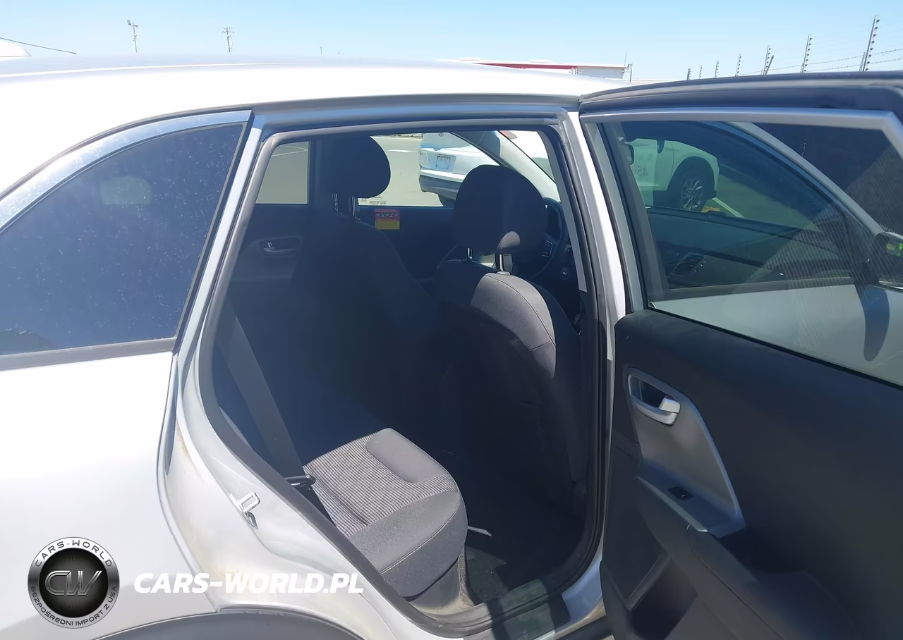 2018 Kia Niro Fe VIN:KNDCB3LC5J5132674 - 8