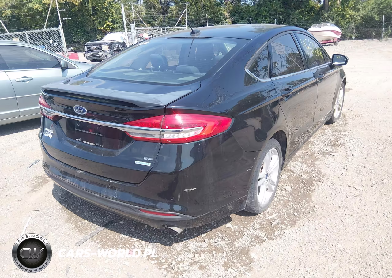 2018 Ford Fusion Se VIN:3FA6P0HD4JR239717 - 4