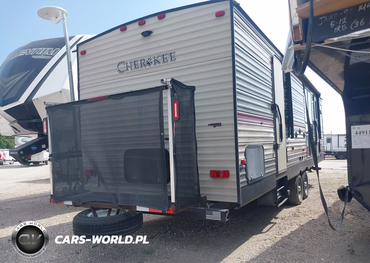 2018 Forest River Cherokee 274Vfk VIN:4X4TCKC25JX132882 - 4